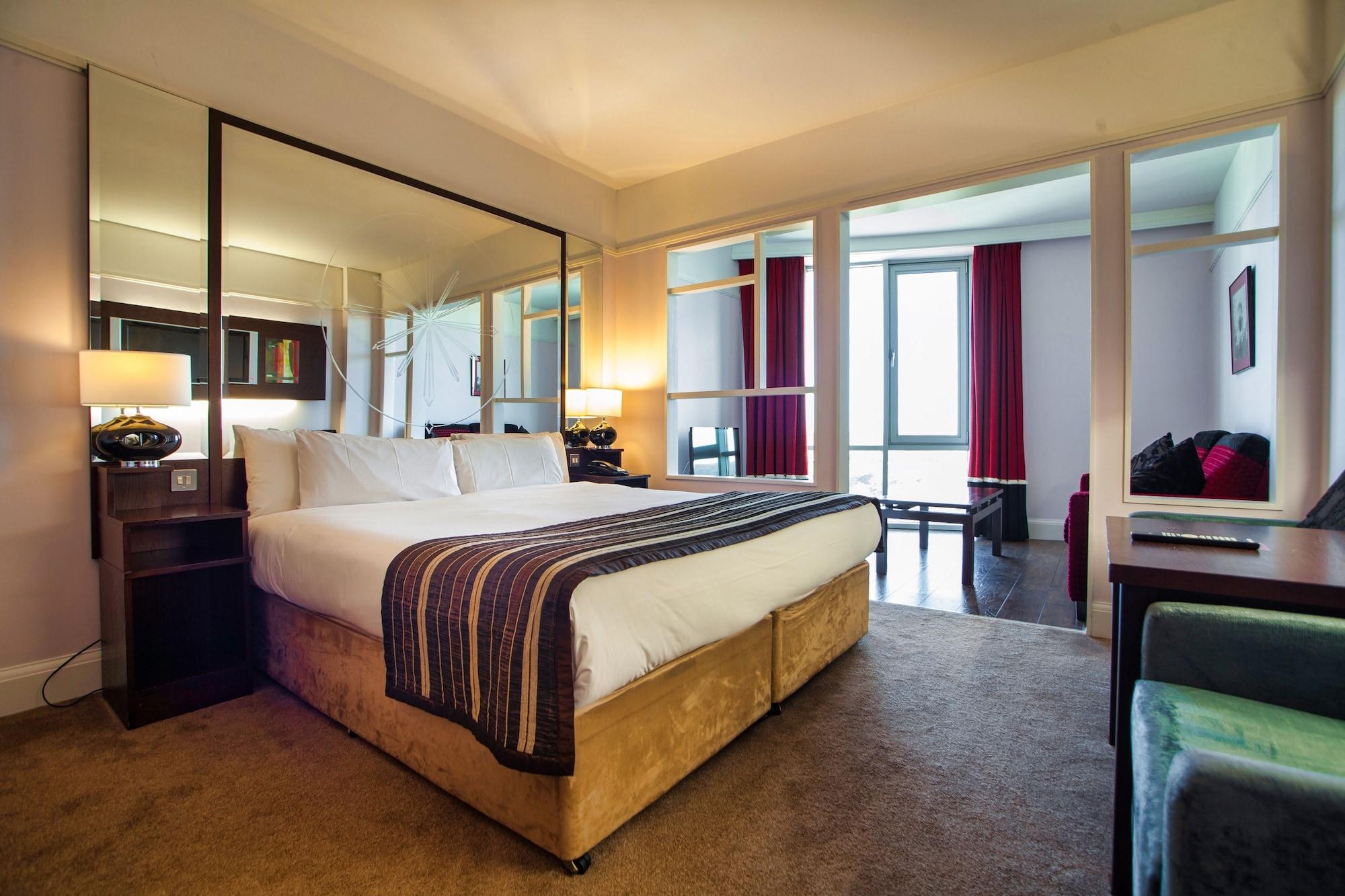 Carlton Hotel Blanchardstown Eksteriør billede