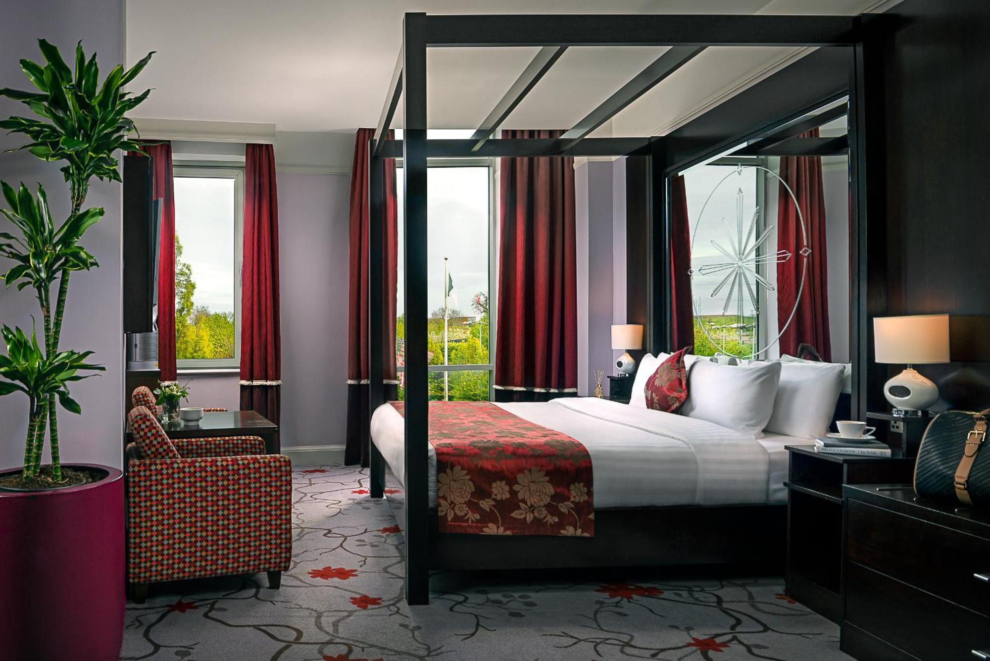 Carlton Hotel Blanchardstown Eksteriør billede