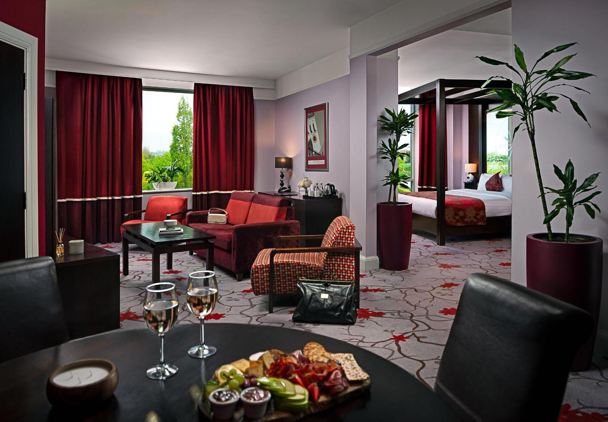 Carlton Hotel Blanchardstown Eksteriør billede