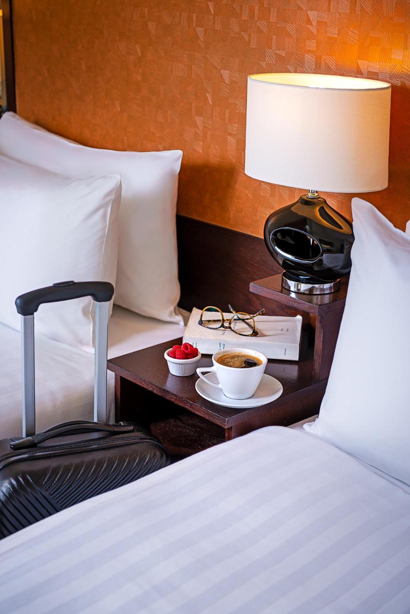 Carlton Hotel Blanchardstown Eksteriør billede