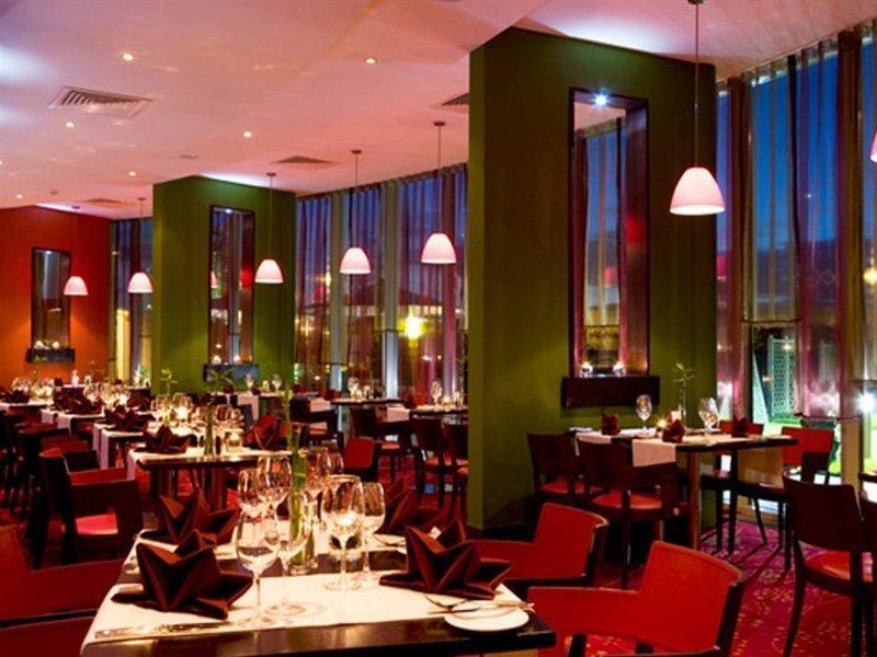 Carlton Hotel Blanchardstown Eksteriør billede